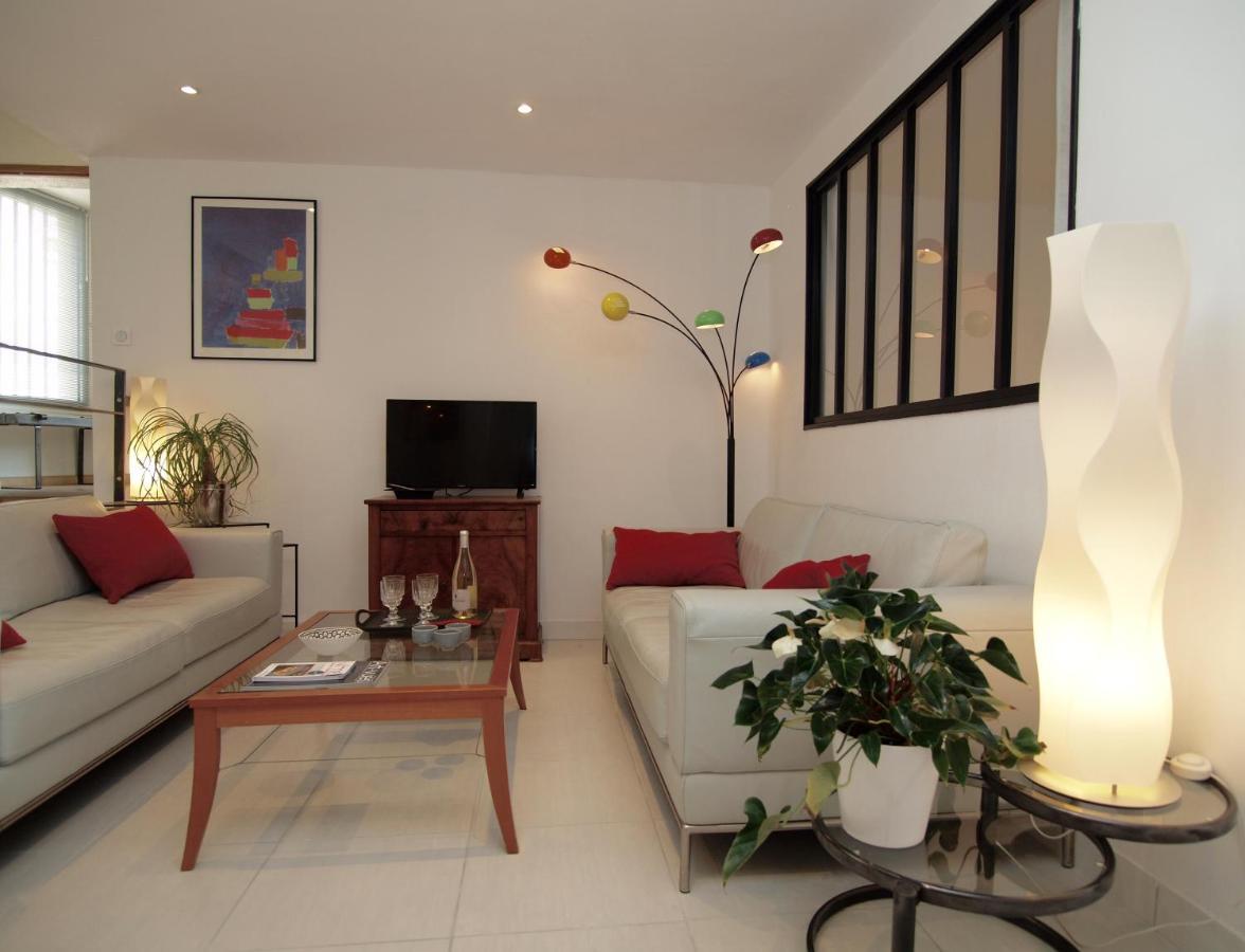 Le 26 Apartment Nimes Exterior photo