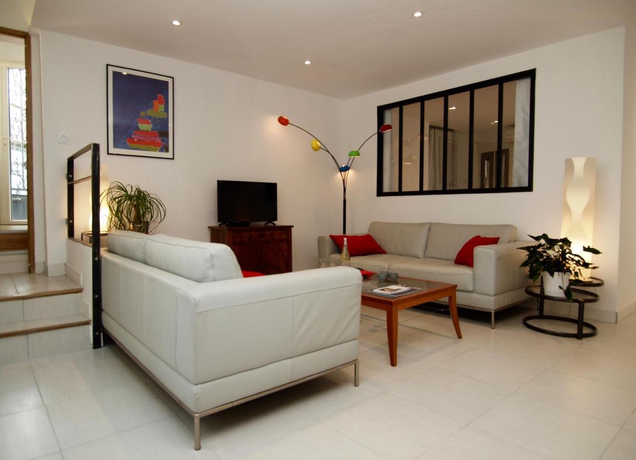 Le 26 Apartment Nimes Exterior photo