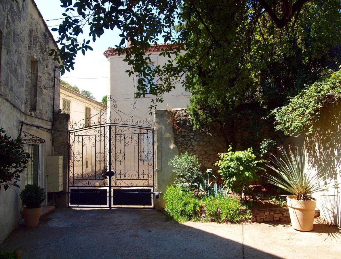 Le 26 Apartment Nimes Exterior photo